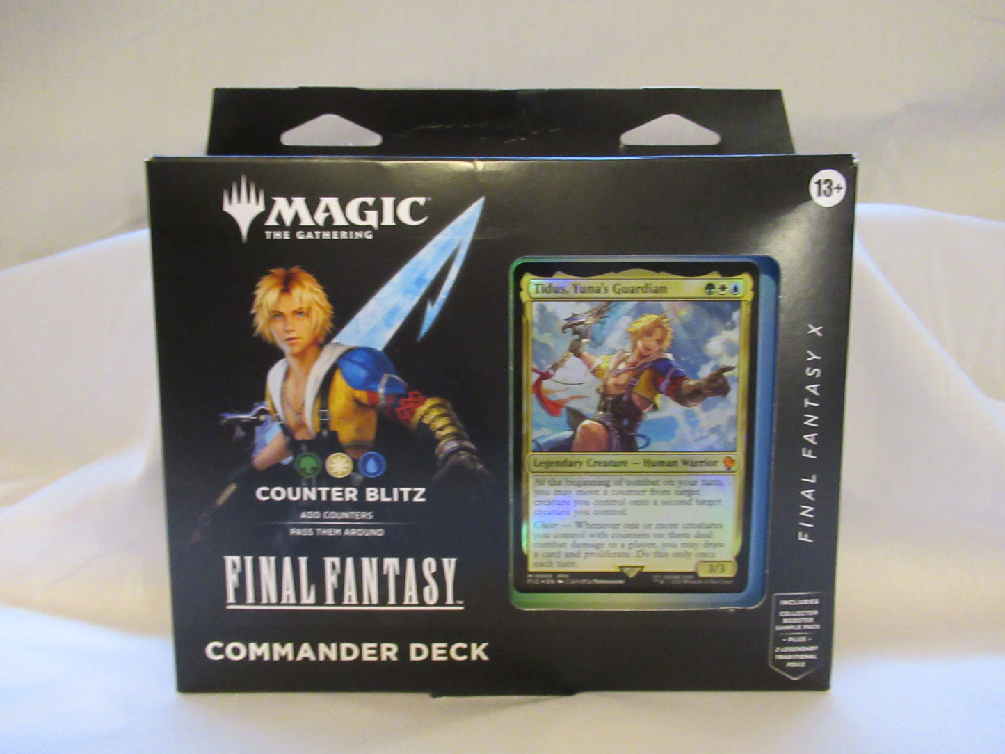 Magic the Gathering: Final Fantasy Mega Bundle